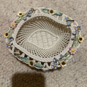 Ceramic container NWOT